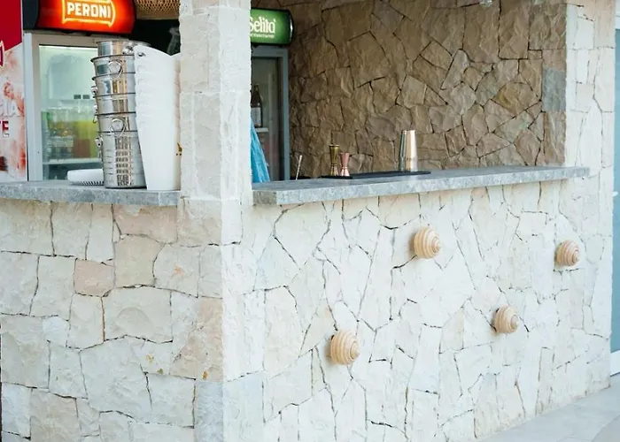 Natica Szálloda Ksamil