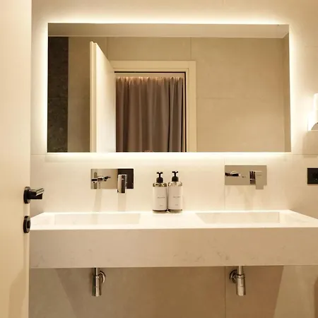 Natica Hotel 4*