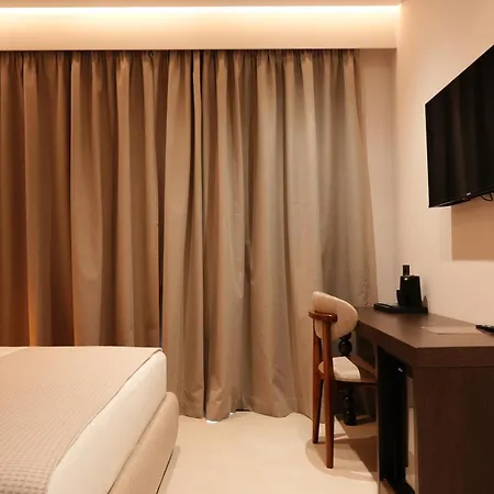 Natica Εξαμίλιο